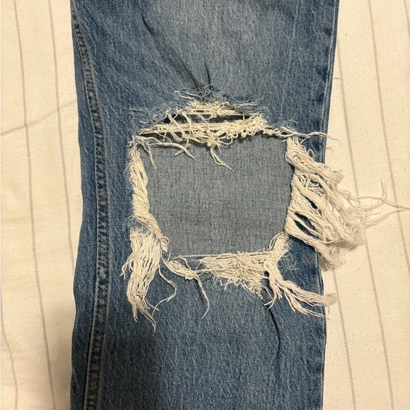 abercrombie ripped dad jeans - Picture 5 of 6